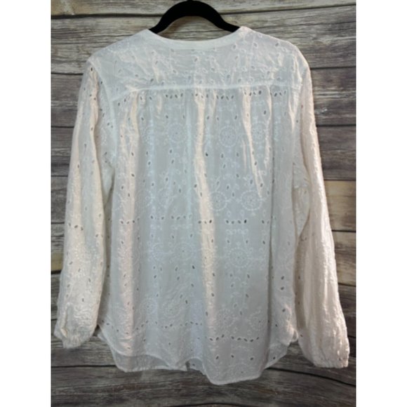 Old Navy Button Up Shirt Women L White Eyelet Long Sleeve Embroidered Polyester - Picture 7 of 8